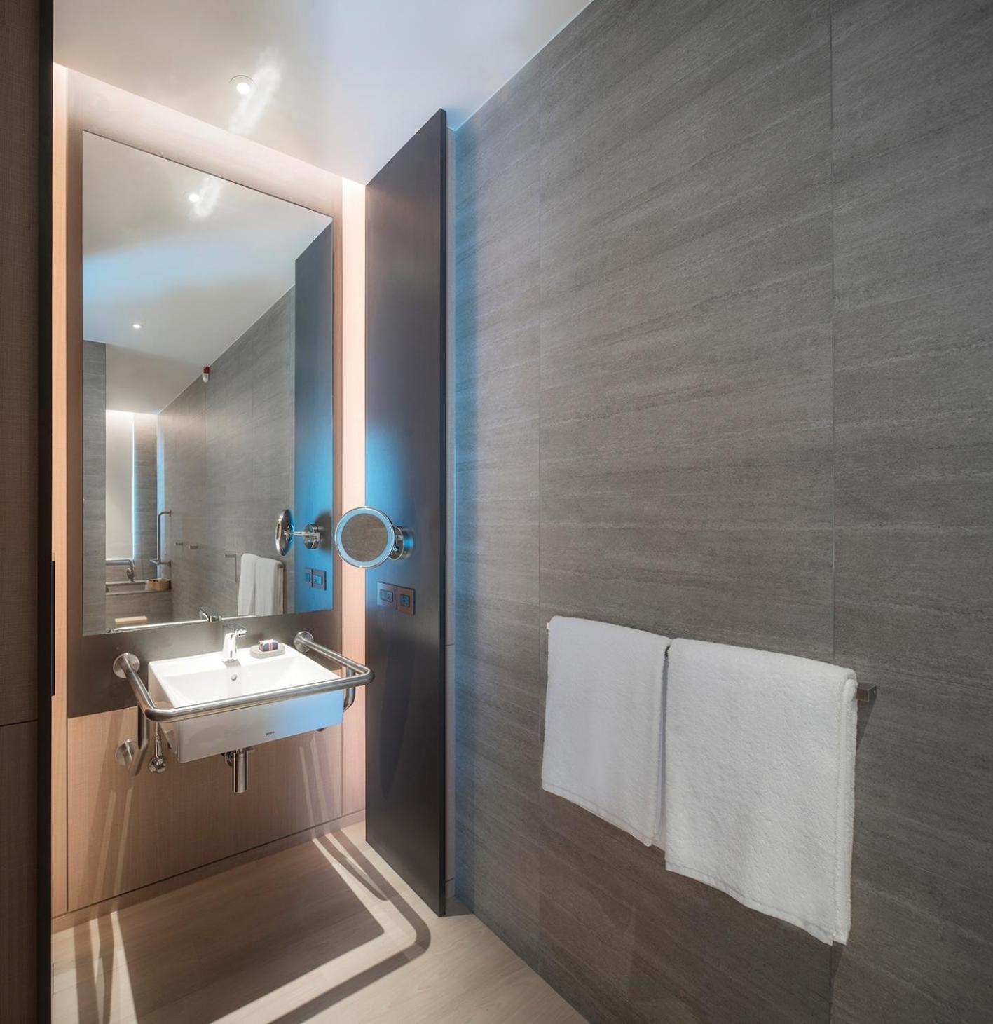Mu Jiaoxi Hotel Bagian luar foto Bathroom